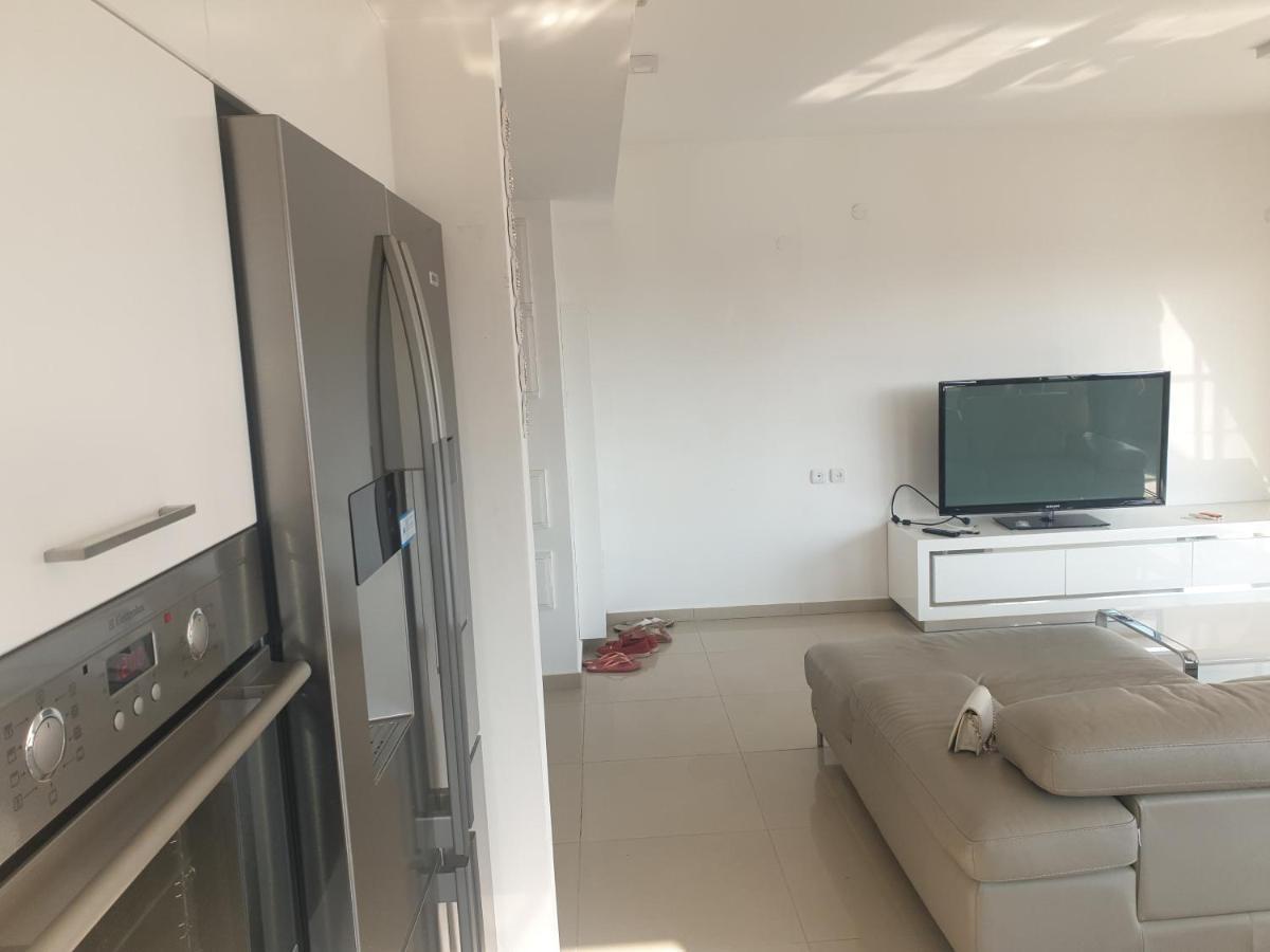 Luxury Exclusive Top Class Apartment On The Sea With Best Sea View And Jacuzzi רק למשפחות !!!! Eilat Exterior photo