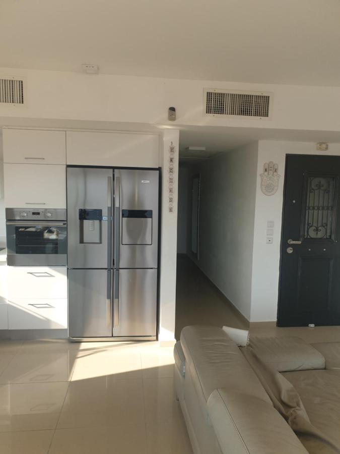 Luxury Exclusive Top Class Apartment On The Sea With Best Sea View And Jacuzzi רק למשפחות !!!! Eilat Exterior photo