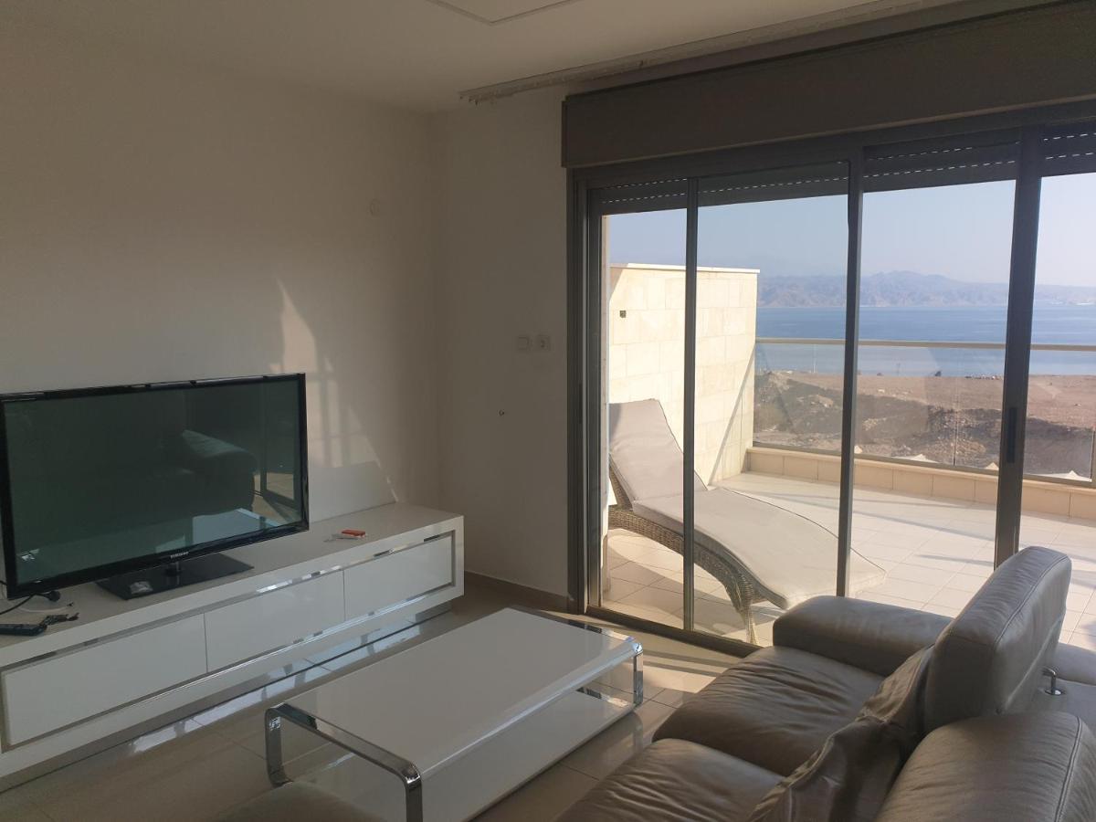 Luxury Exclusive Top Class Apartment On The Sea With Best Sea View And Jacuzzi רק למשפחות !!!! Eilat Exterior photo